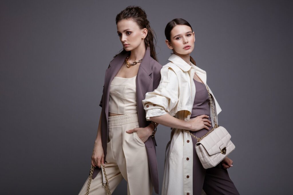 Current Fashion Trends: Embrace Elegance with The Fashion Conservateur