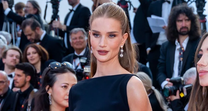 Steal Her Style: How to Dress Like Rosie Huntington Whiteley